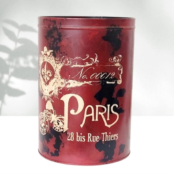 Source Unknown Red Paris 28 bis Rue Thiers Decorative Tin - Picture 1 of 9